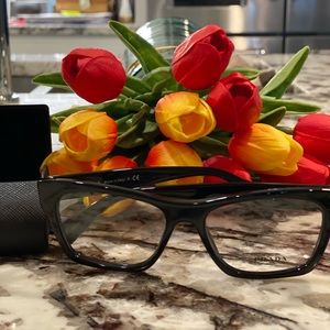 Prada Eyewear 🕶 Prada VPR 22S 1AB-101 52mm 🌺